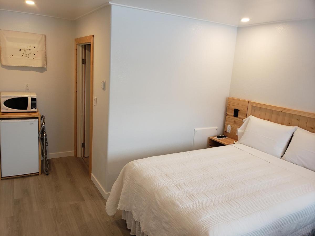 Quest Motel Whitewood ภายนอก รูปภาพ