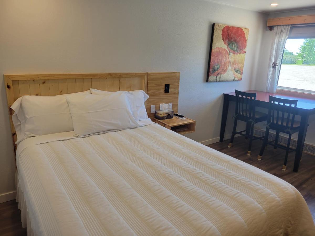 Quest Motel Whitewood ภายนอก รูปภาพ
