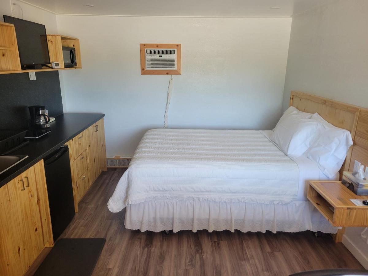 Quest Motel Whitewood ภายนอก รูปภาพ