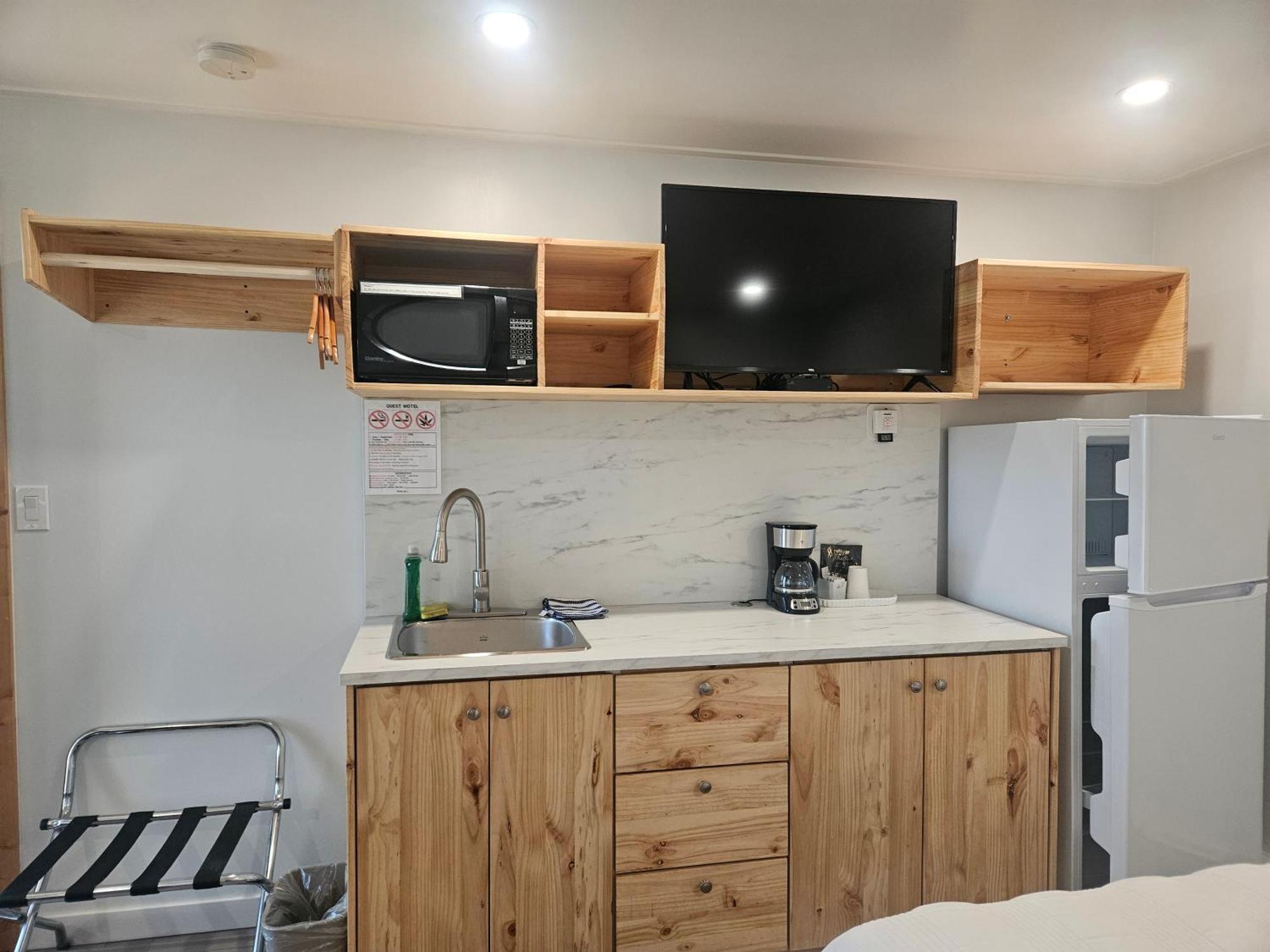 Quest Motel Whitewood ภายนอก รูปภาพ